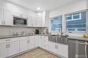 3212 35th Ave S, Seattle, WA 98144 - Photo 8