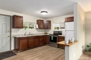 4984 Victory Dr SW, Port Orchard, WA 98367 - Photo 8