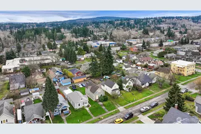 1524 Iron Street, Bellingham, WA 98225 - Photo 2