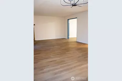 23411 102nd Avenue SE #E107, Kent, WA 98031 - Photo 6