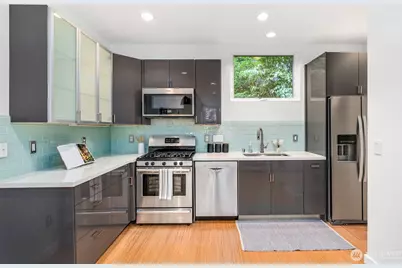 1211 S Grand Street, Seattle, WA 98144 - Photo 10