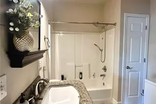 6736 NE 201st Pl, Kenmore, WA 98028 - Photo 26