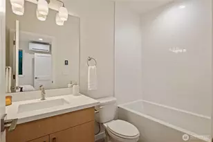 11043 19th Ave NE, Seattle, WA 98125 - Photo 12