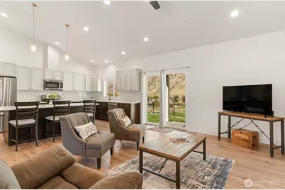 15 E Shore Court, Orondo, WA 98843 - Photo 4