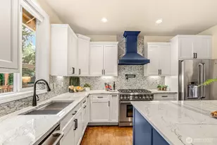 13718 58th St SE, Snohomish, WA 98290 - Photo 12