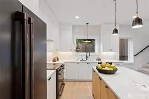 11220 115th Pl NE, Kirkland, WA 98033 - Photo 16