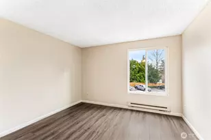 19855 25th Ave NE, Shoreline, WA 98155 - Photo 12