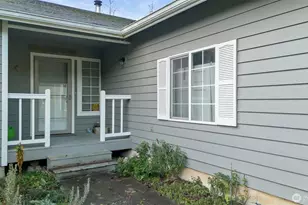 126 Bethany Ln, Winlock, WA 98596 - Photo 2