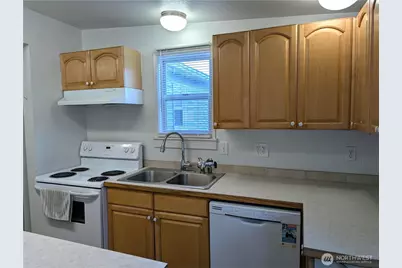 3420 26th Avenue NE, Olympia, WA 98506 - Photo 8