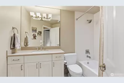 25919 SE 40th Court, Sammamish, WA 98029 - Photo 26