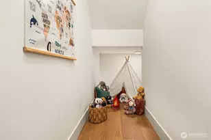 9711 44th Street SW, Seattle, WA 98136 - Photo 24