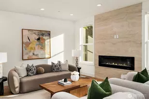 9711 44th Street SW, Seattle, WA 98136 - Photo 4