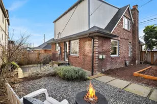 7920 5th Ave NE, Seattle, WA 98115 - Photo 28