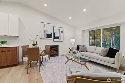 2709 229th Place NE, Sammamish, WA 98074 - Photo 4