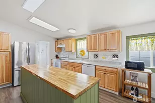 300 SW 7th Ave, Battle Ground, WA 98604 - Photo 14