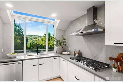 6512 150th Place SE, Bellevue, WA 98006 - Photo 16