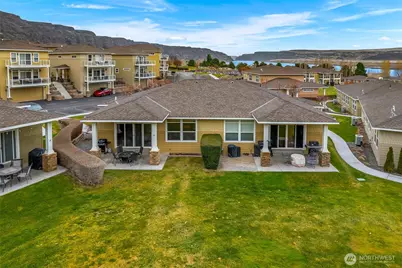 9270 Canyon Drive NW #C16, Quincy, WA 98848 - Photo 4
