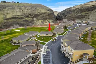 9270 Canyon Dr NW, Quincy, WA 98848 - Photo 2