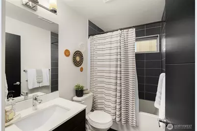 6740 Alonzo Avenue NW, Seattle, WA 98117 - Photo 18