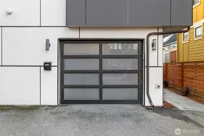 6740 Alonzo Avenue NW, Seattle, WA 98117 - Photo 22