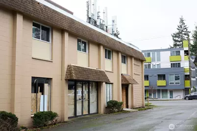 14310 Greenwood Avenue N, Seattle, WA 98133 - Photo 1