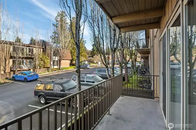 11008 NE 68th Street #716, Kirkland, WA 98033 - Photo 10