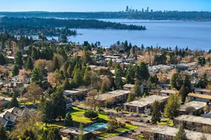 11008 NE 68th St, Kirkland, WA 98033 - Photo 16