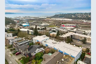 2244 13th Avenue W #407, Seattle, WA 98119 - Photo 30