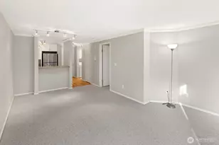 2244 13th Ave W, Seattle, WA 98119 - Photo 18