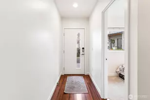 4290 S Greenbelt Station Dr, Seattle, WA 98118 - Photo 4