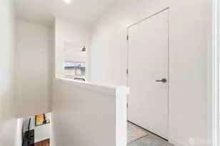 4290 S Greenbelt Station Dr, Seattle, WA 98118 - Photo 18