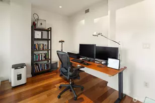 10700 NE 4th St, Bellevue, WA 98004 - Photo 24