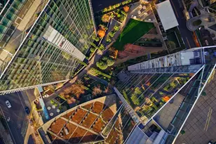 10700 NE 4th St, Bellevue, WA 98004 - Photo 30