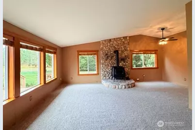 246 27 Walker Road, Toledo, WA 98591 - Photo 4