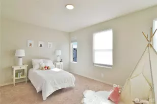 218 SW 96th Ln, Seattle, WA 98106 - Photo 18