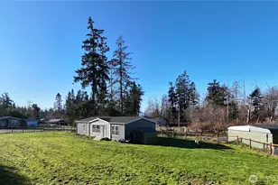 371 Mayer St, Coupeville, WA 98239 - Photo 2