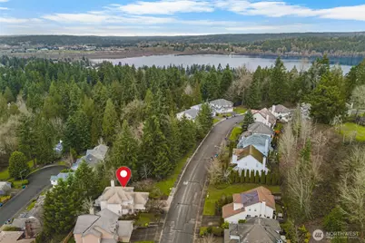 17431 NE 28th Street, Redmond, WA 98052 - Photo 30