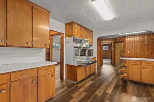 412 119th St S, Tacoma, WA 98444 - Photo 8