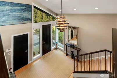 1640 Magnolia Boulevard W, Seattle, WA 98199 - Photo 22