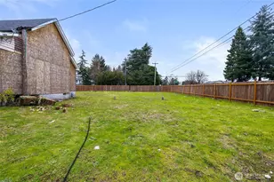 11205 12th Ave SW, Seattle, WA 98146 - Photo 10