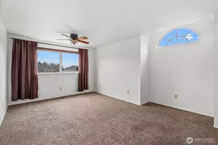 12605 225th St E, Graham, WA 98338 - Photo 12