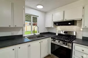 2725 E Fir St, Mount Vernon, WA 98273 - Photo 4