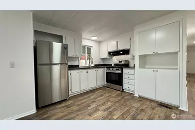 2725 E Fir Street #9, Mount Vernon, WA 98273 - Photo 6