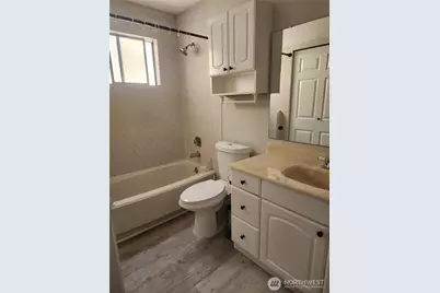 14510 124th Avenue NE #141B, Kirkland, WA 98034 - Photo 8