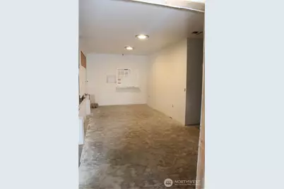 4231 Olympic Avenue W, Bremerton, WA 98312 - Photo 10