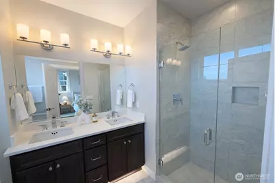 2111 W 9th Ave #24, Seattle, WA 98119 - Photo 12