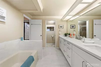 4727 153rd Avenue SE, Bellevue, WA 98006 - Photo 16