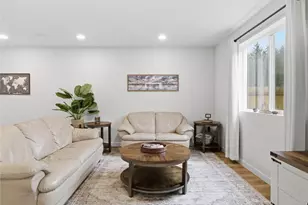 146 Valley Creek Dr, Port Angeles, WA 98362 - Photo 12