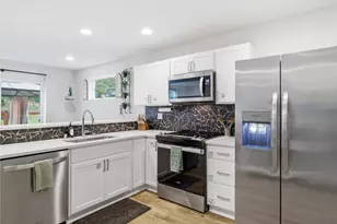 146 Valley Creek Dr, Port Angeles, WA 98362 - Photo 18