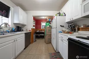 6028 S Fife St, Tacoma, WA 98409 - Photo 8